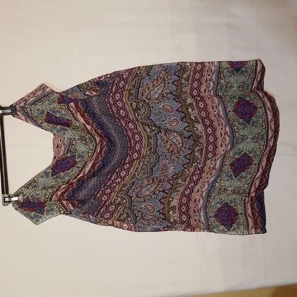 Paisley printed Large Women's Wrap Scarf. - Picture 4 of 13